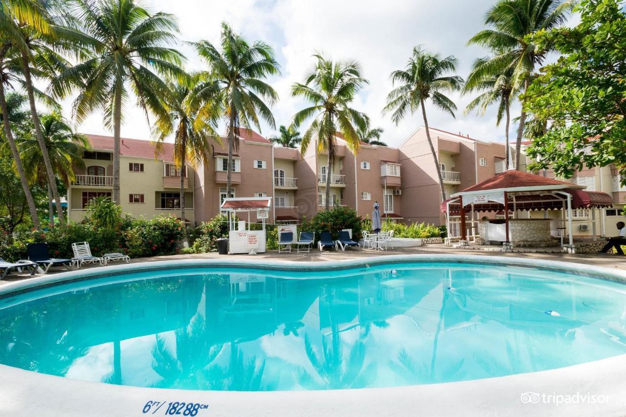 Lovely Modern 1Bedroom Overlooking Carribean Sea. Очо Риос Екстериор снимка
